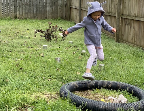 Play Like Rabbits - Tinkergarten outdoor activities where kids learn  through play